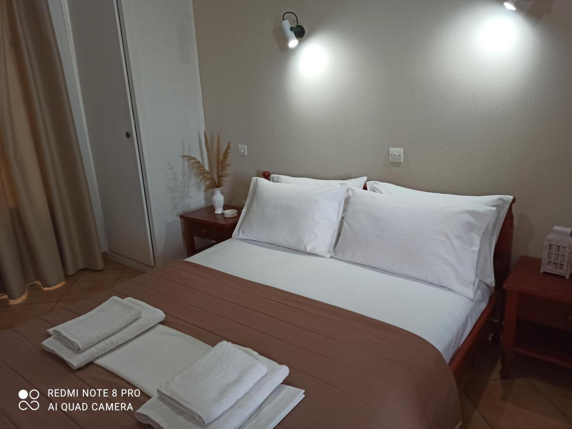 Ostria Eressos Rooms Skála Eresoú Exterior photo